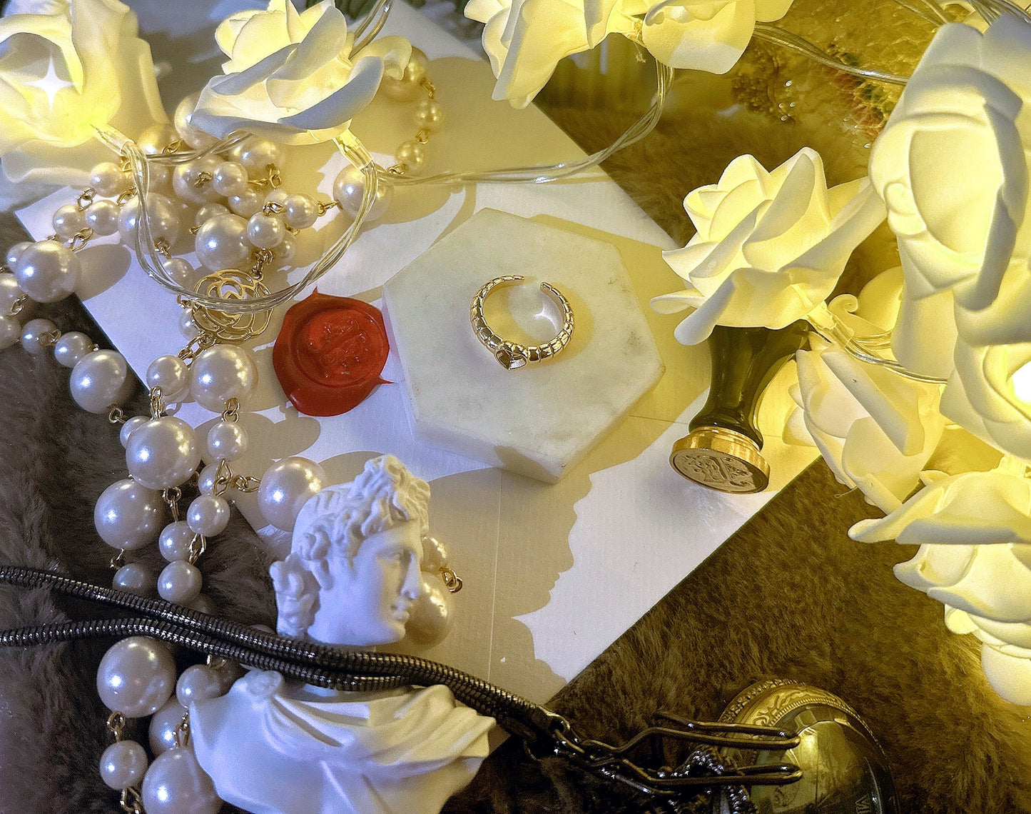 Royal heart ring