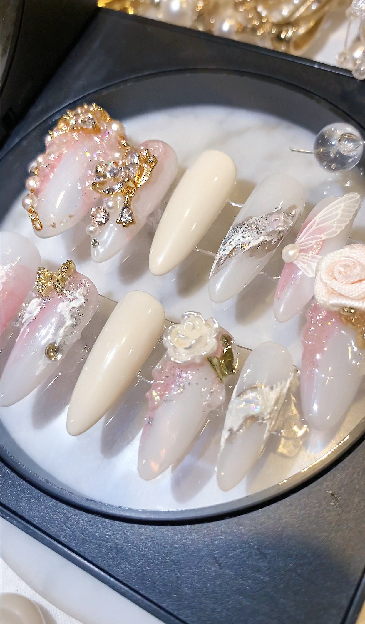 Marble Butterfly Nail