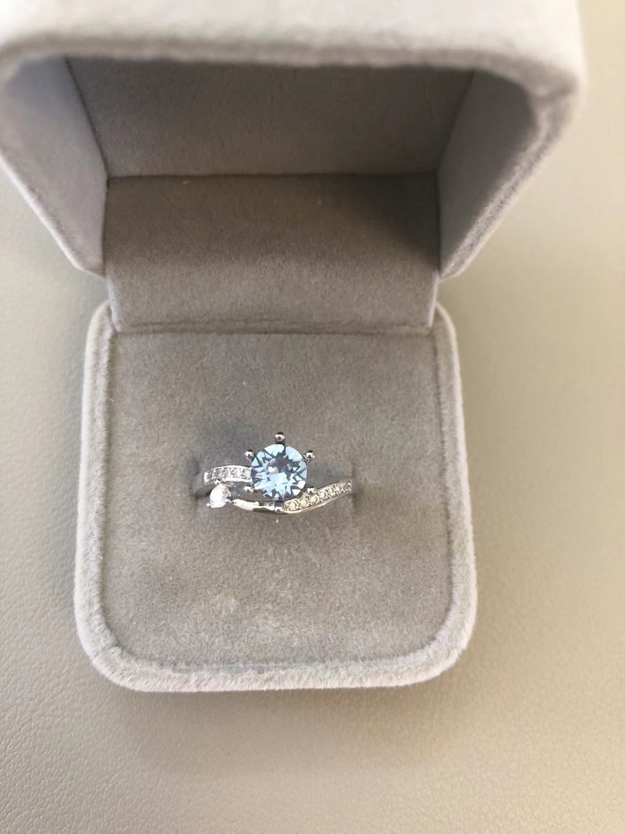 Love ring