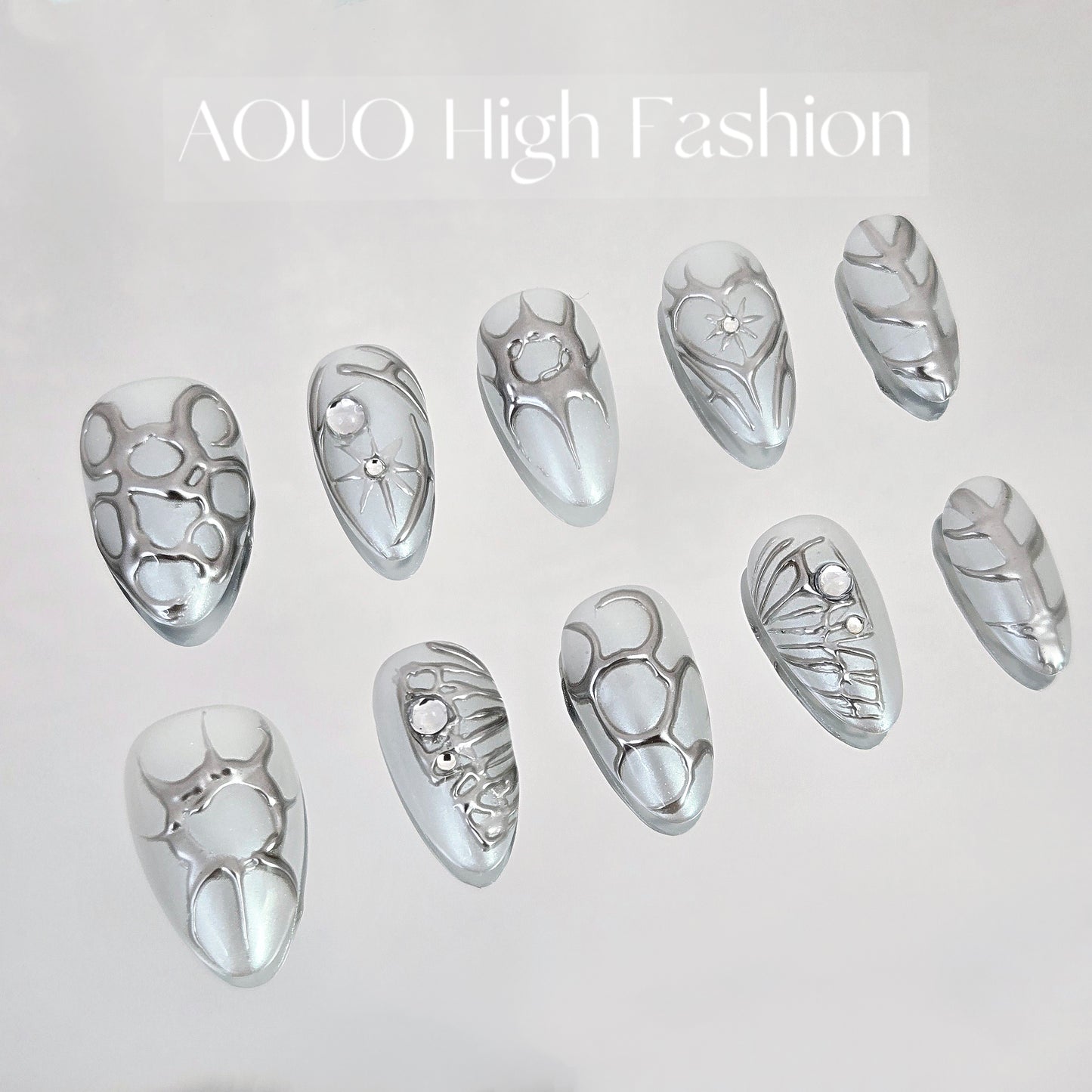 Mirror Chrome Y3K Nails