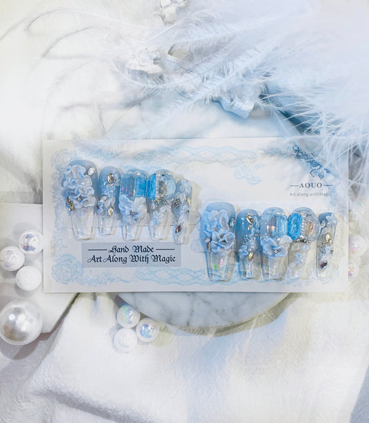 Blue Daffodils Nail