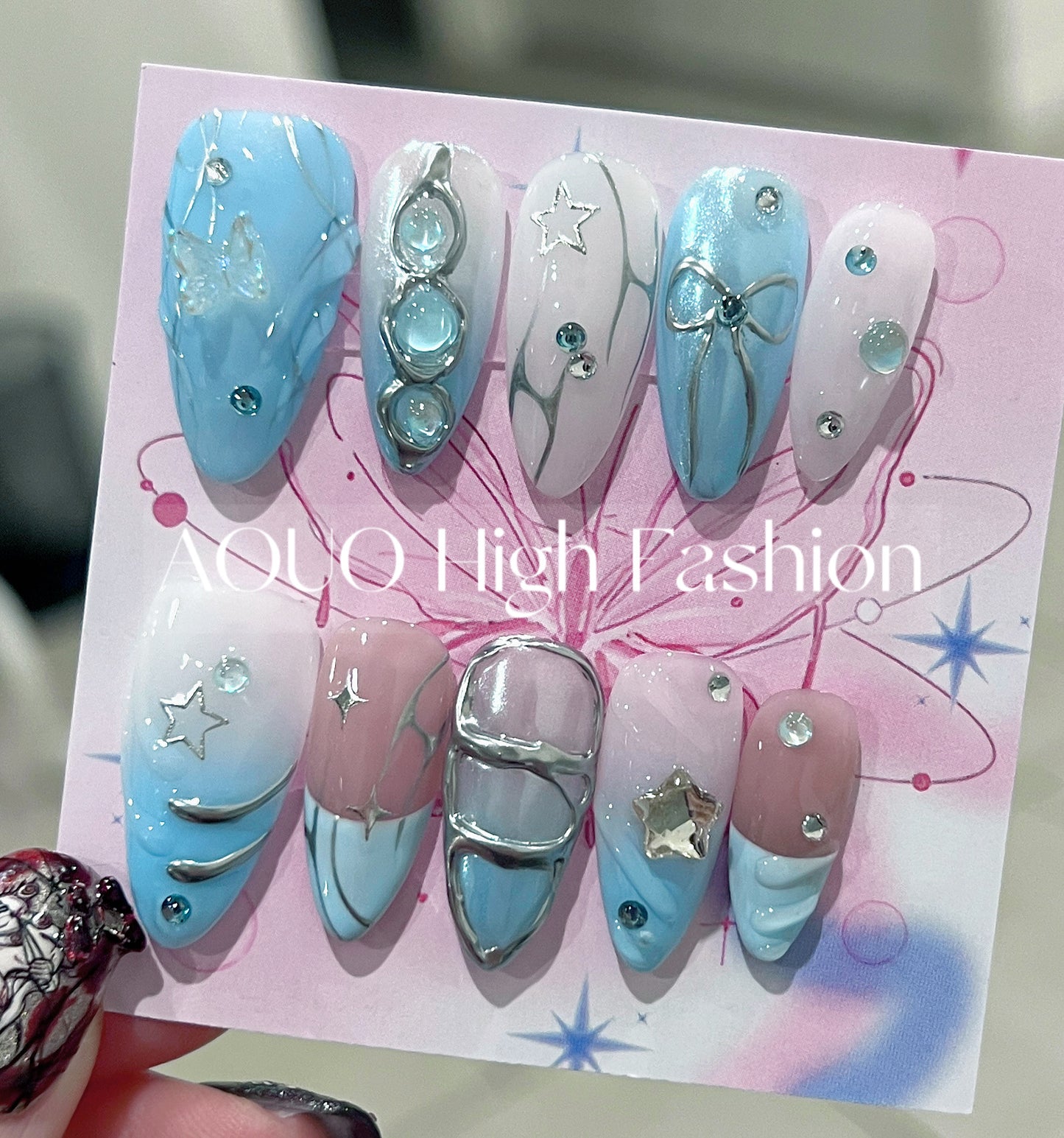 Blue Crystal cool nails