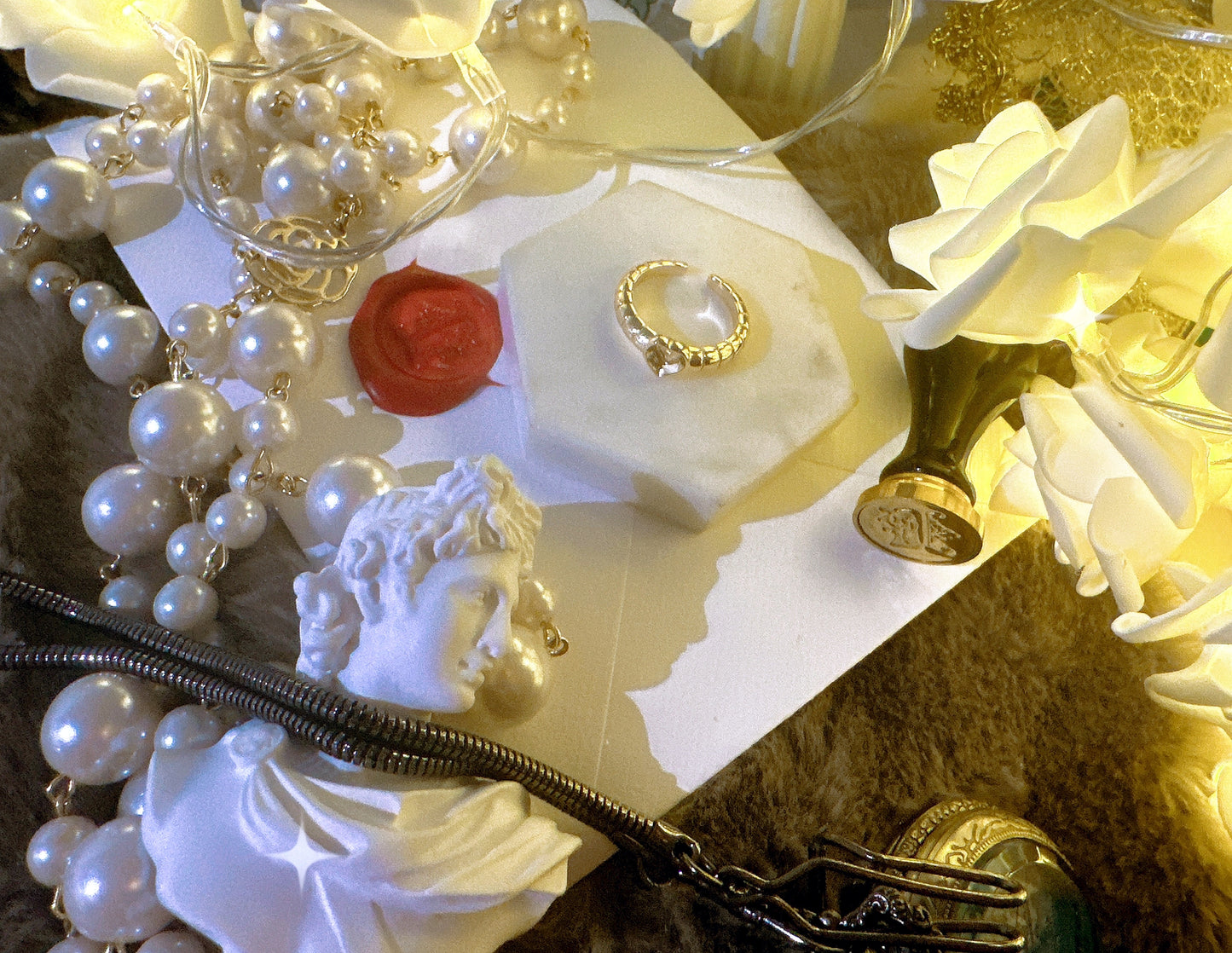 Royal heart ring