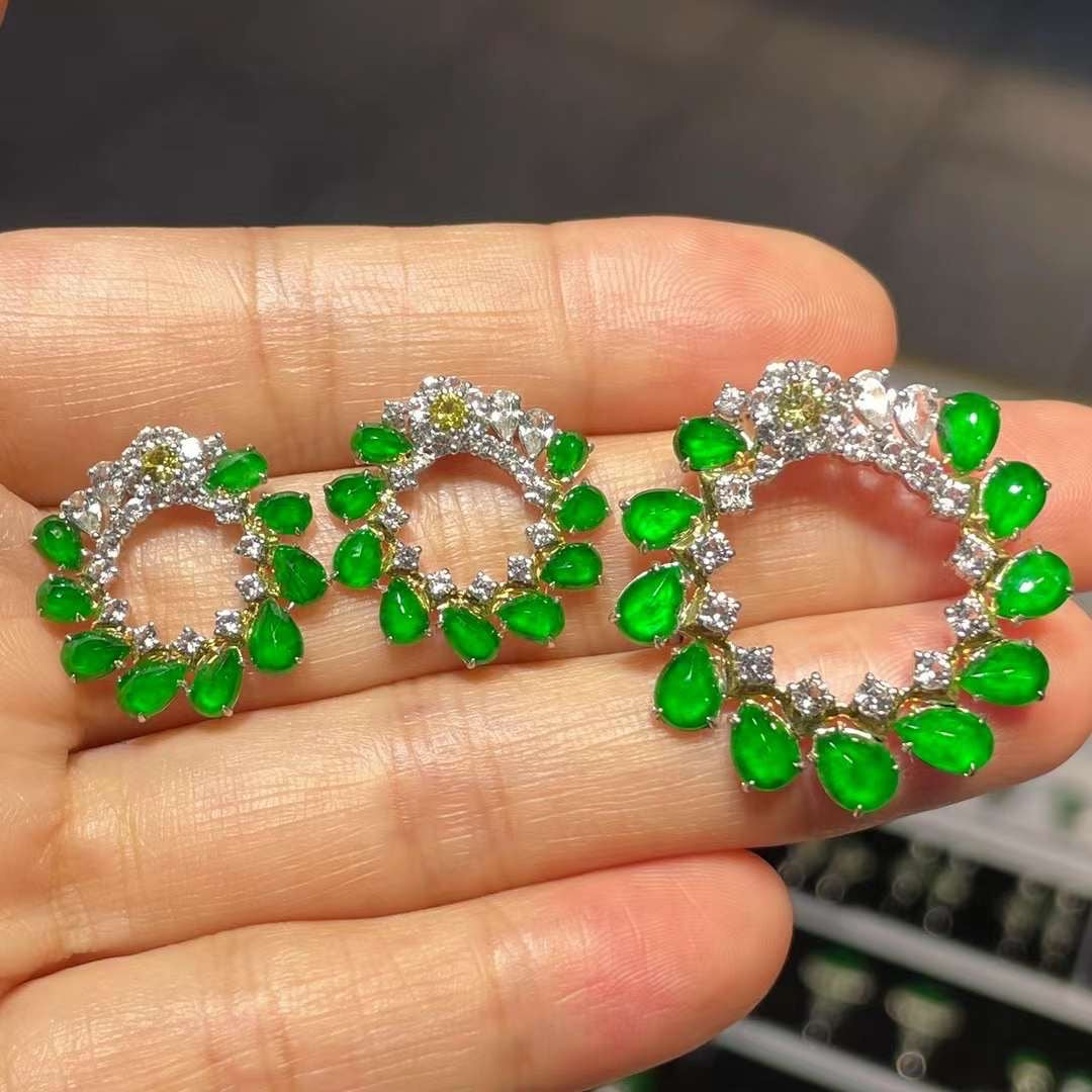 Natural Jade British Earrings