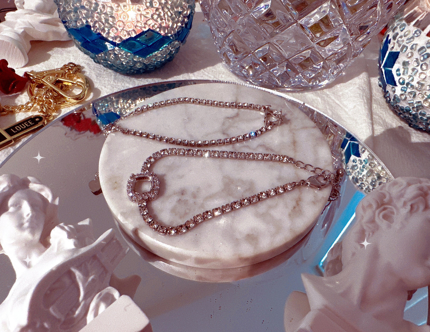 One diamond bracelet