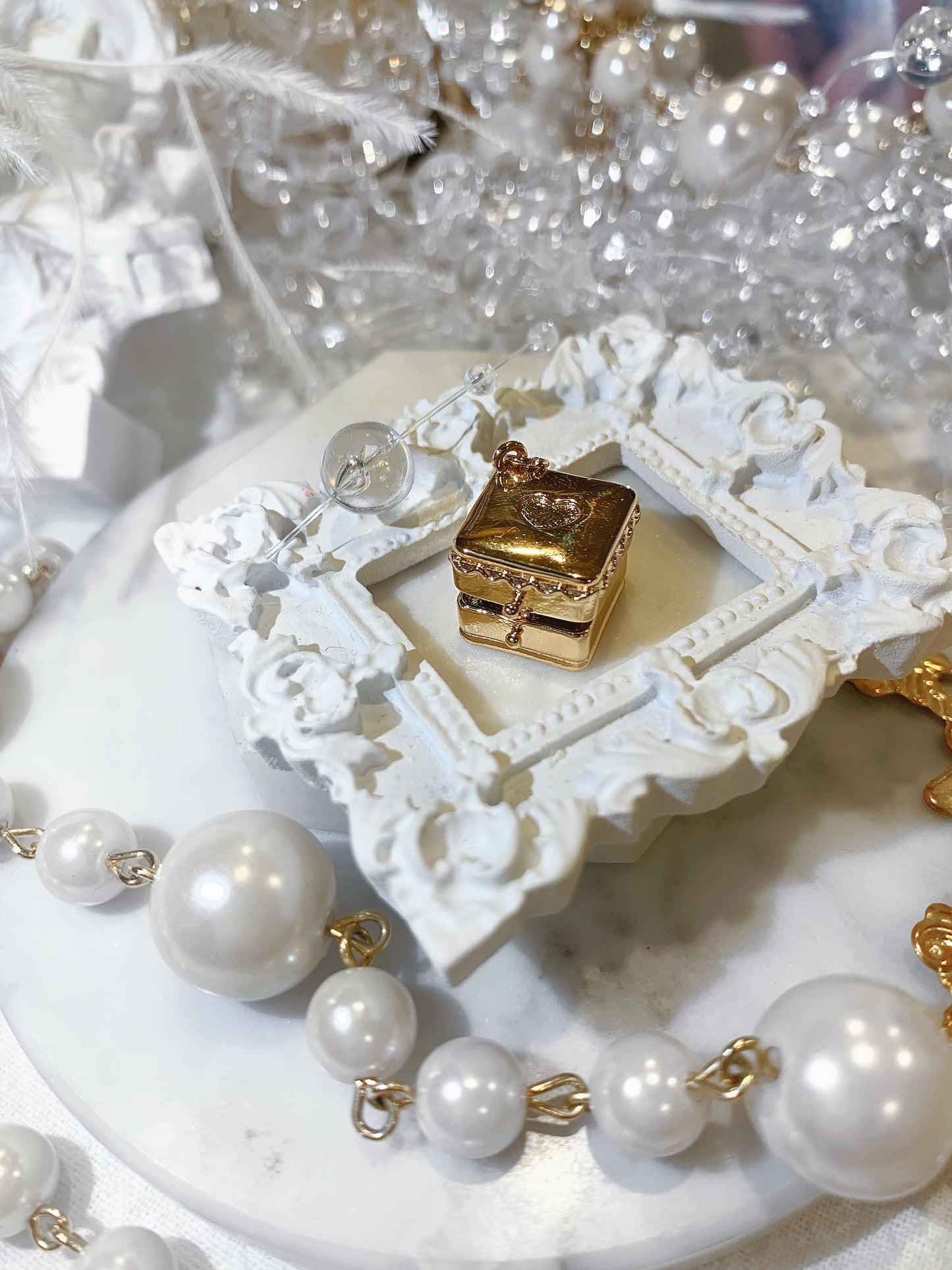 The Ring Box necklace