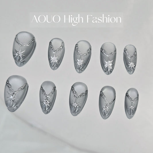 Chain and Star Y3K Nails