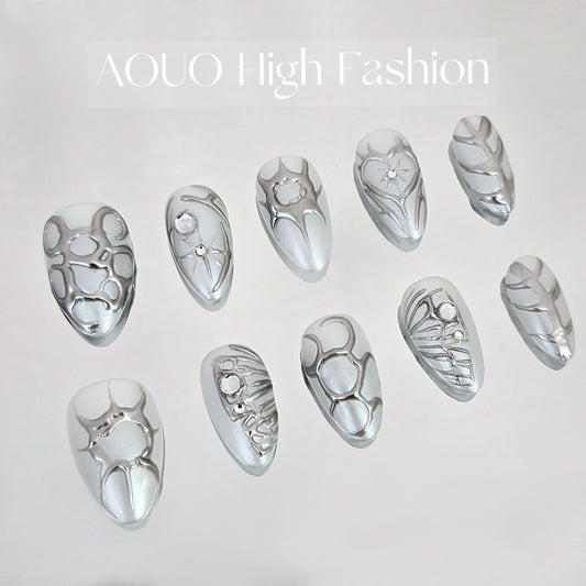 Mirror Chrome Y3K Nails